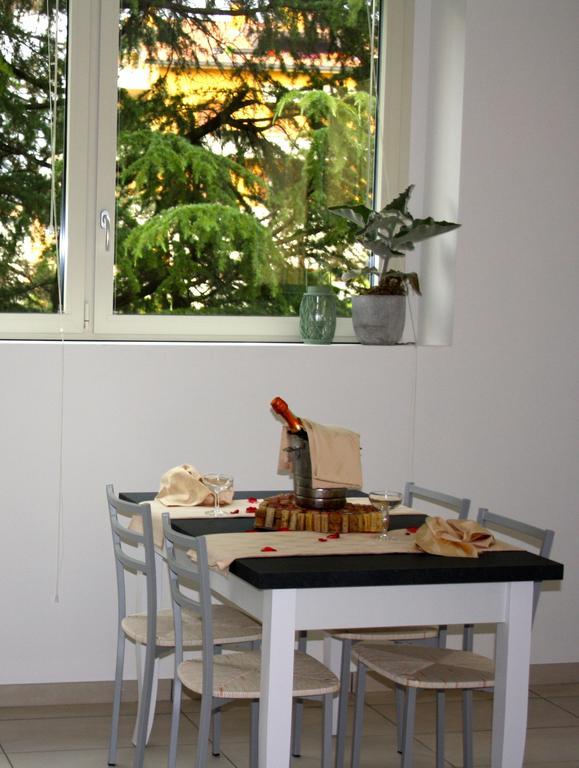 Apartament Gilda E Vesuvio Bergamo Pokój zdjęcie
